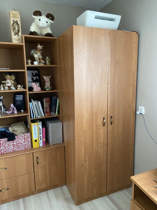 Meble do pokoju plus biurko