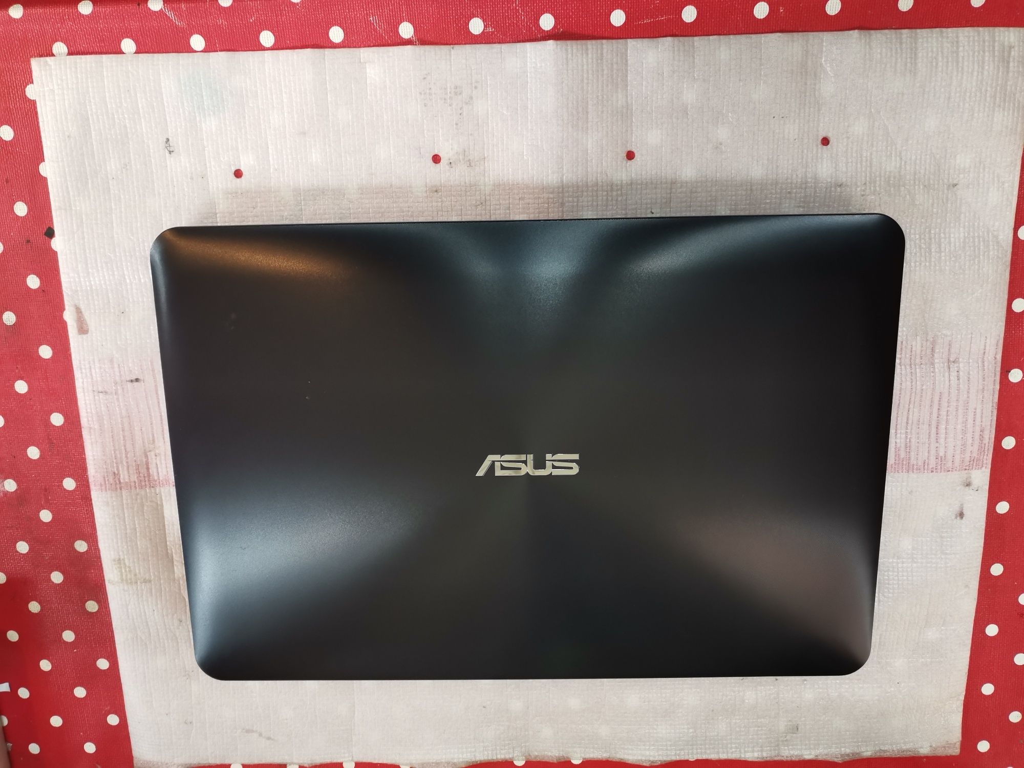 Asus F555B AMD A9