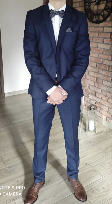 Garnitur męski Forthis granatowy kratka