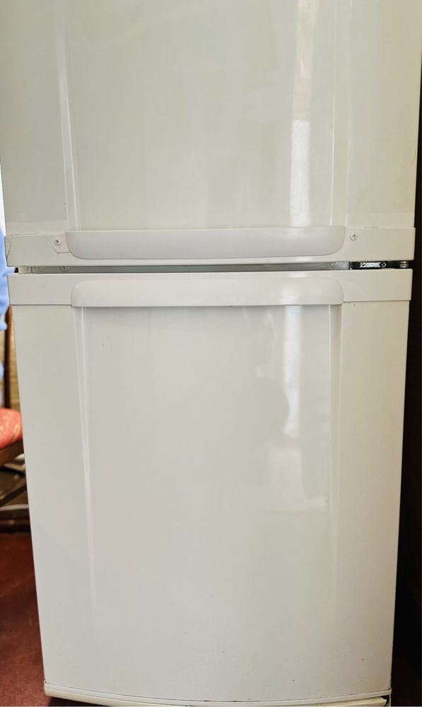 Холодильник Electrolux INTUITION SpacePlus, экономичный, ERB 40003 W