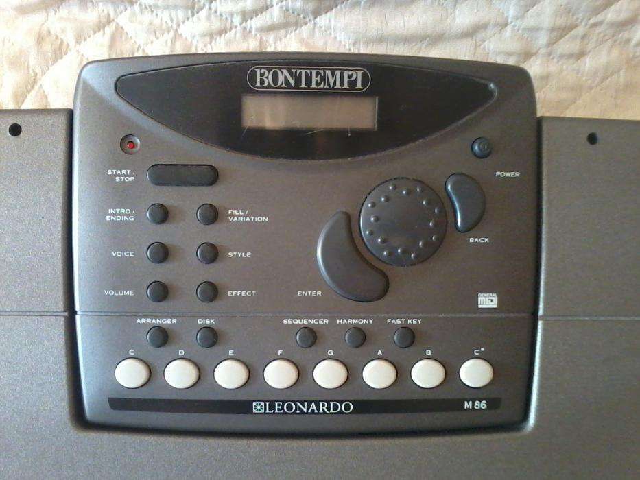 синтезатор Bontempi LEONARDO NK-8600