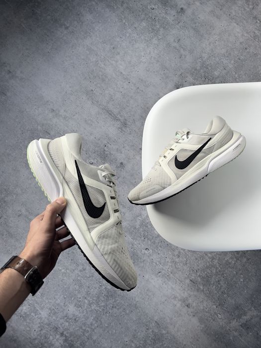 Оригінал Кросівки Nike Air Zoom Vomero 16, розмір 47,5, Біг/Тренування