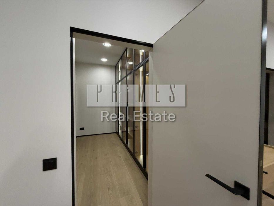 Продажа 8к дом 1200м2 выход к воде Riviera Village Вышгород 67 соток