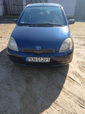 Toyota Yaris 1.0 benzyna 2002 rok