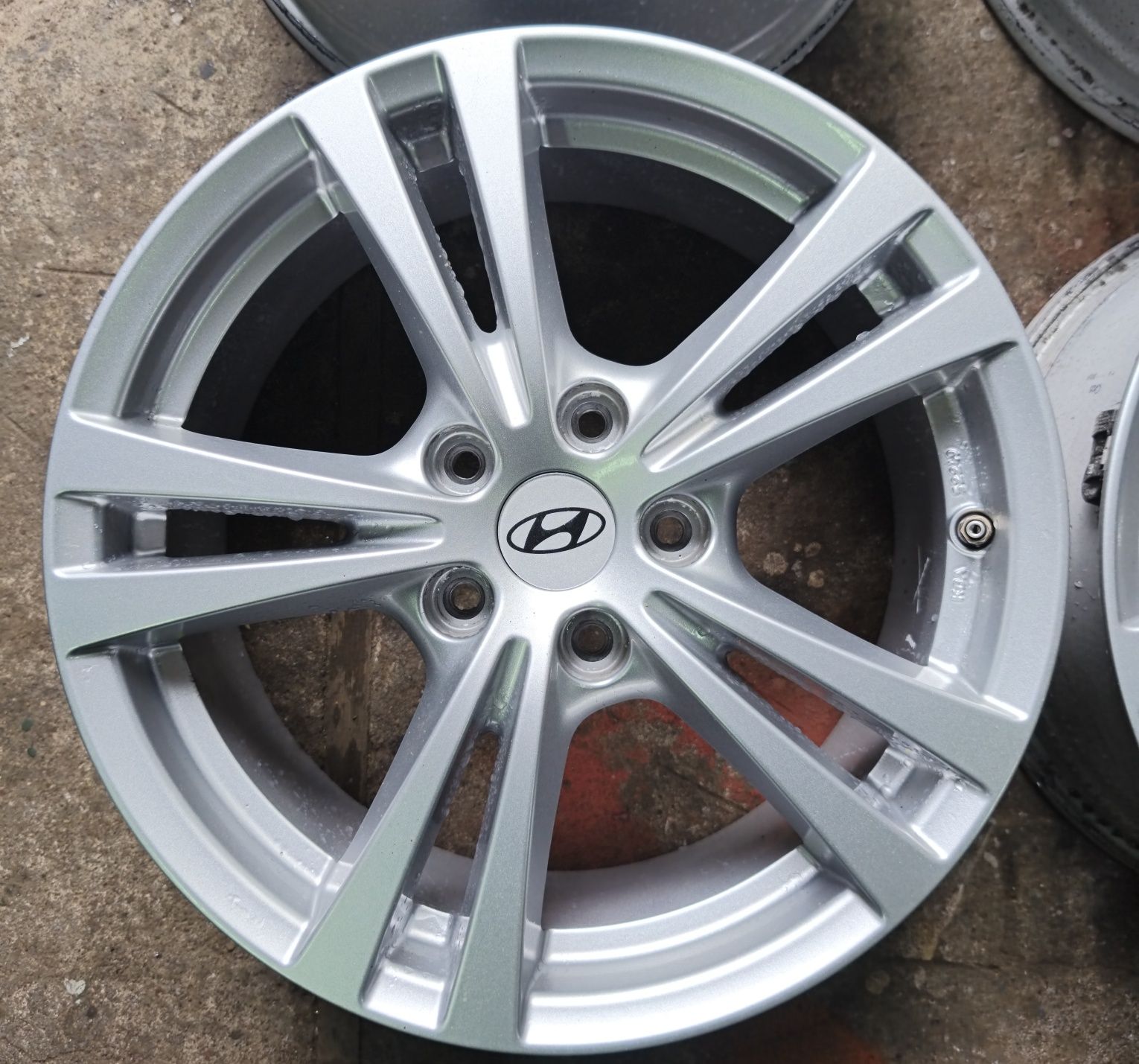 Alufelgi 17" 5x114.3 Hyundai Kia Jarbet #3.19