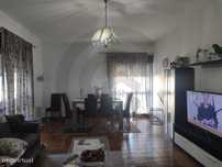 Apartamento T4 no Rossio ao Sul do Tejo