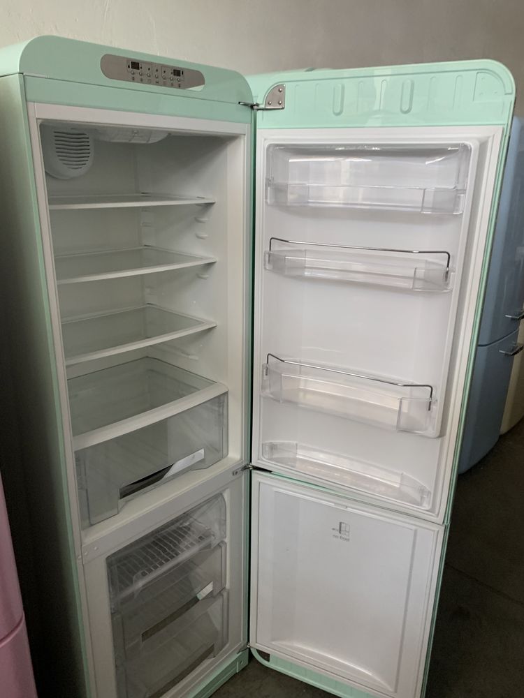 Холодильник SMEG FAB32LPN1