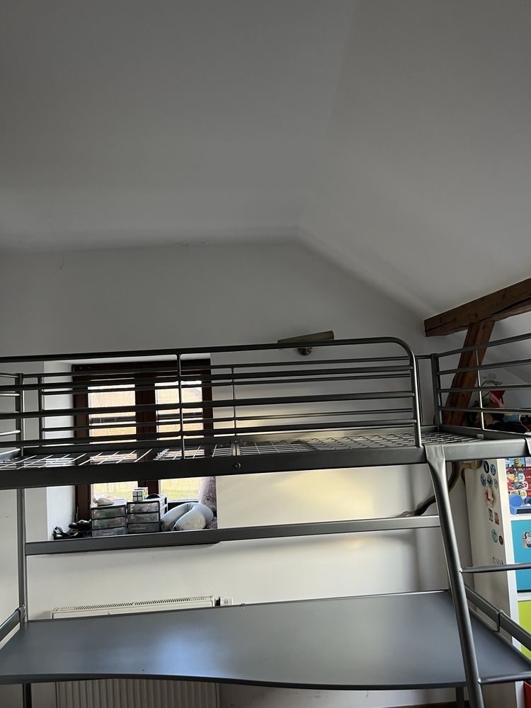 Ikea biurko z łóżkiem piętrowym