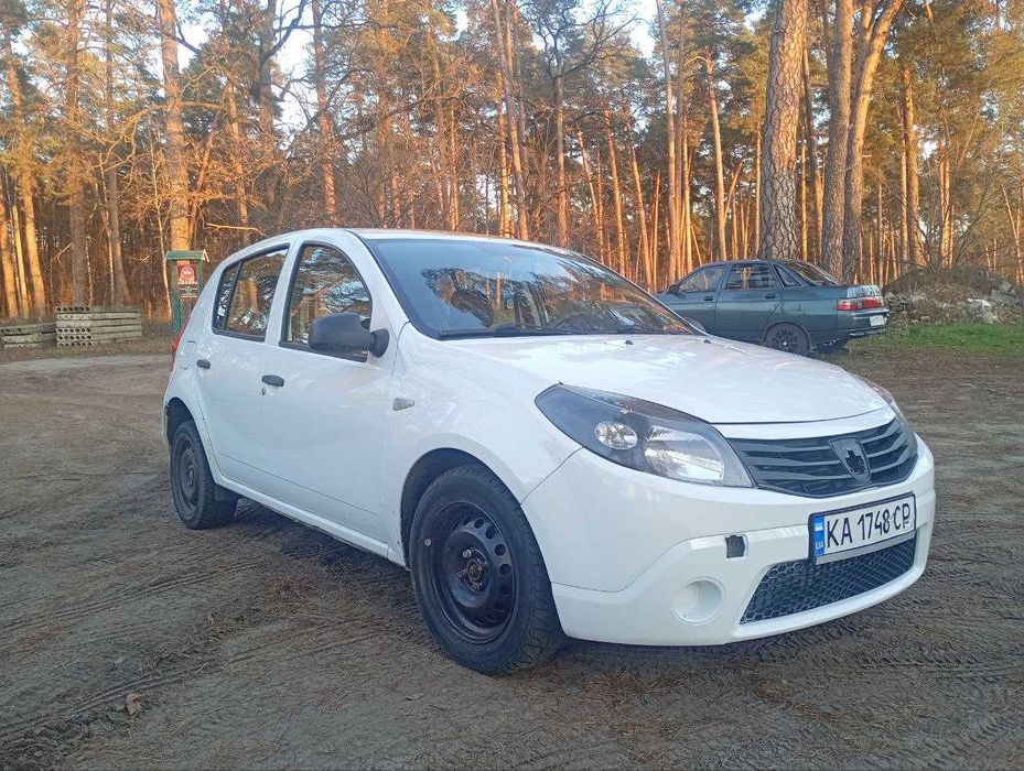 Dacia Sandero 2010рік