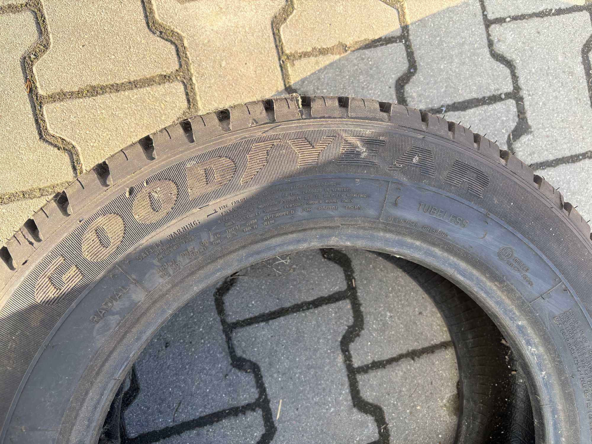 Opona Pojedyncza Goodyear Cargo G26 205/65/16C 8,5mm