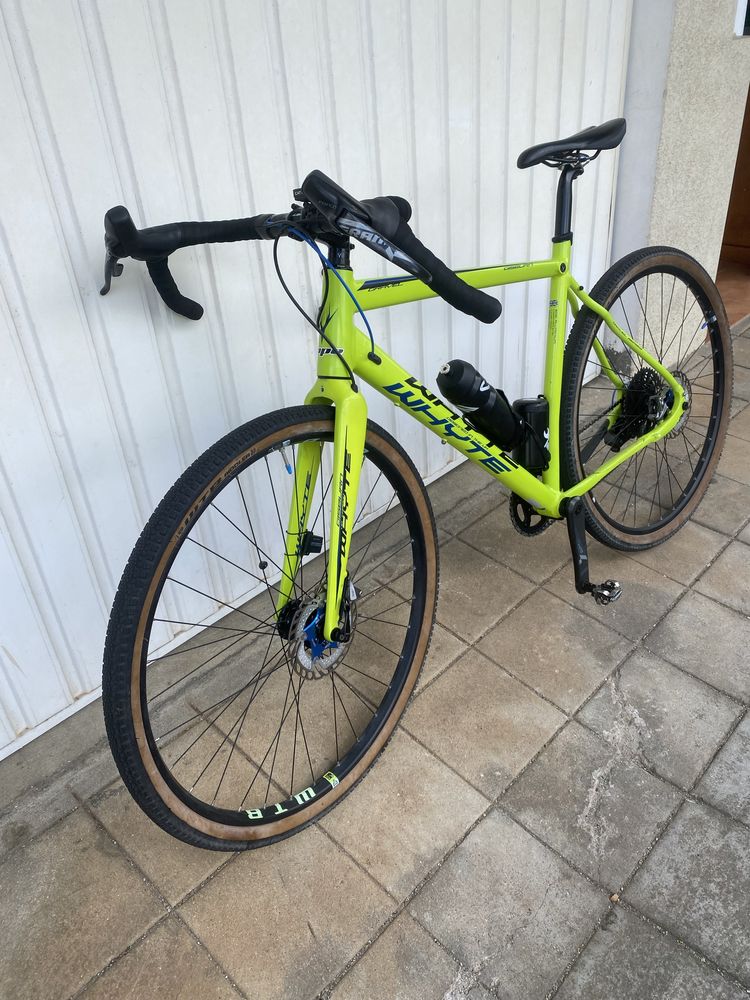 Bicicleta gravel WHYTE