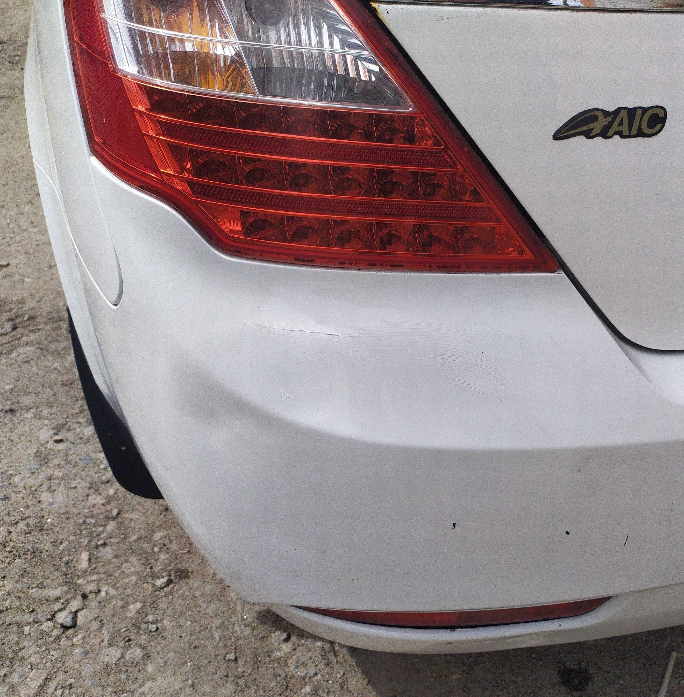 Легковий автомобіль Geely emgrand 7