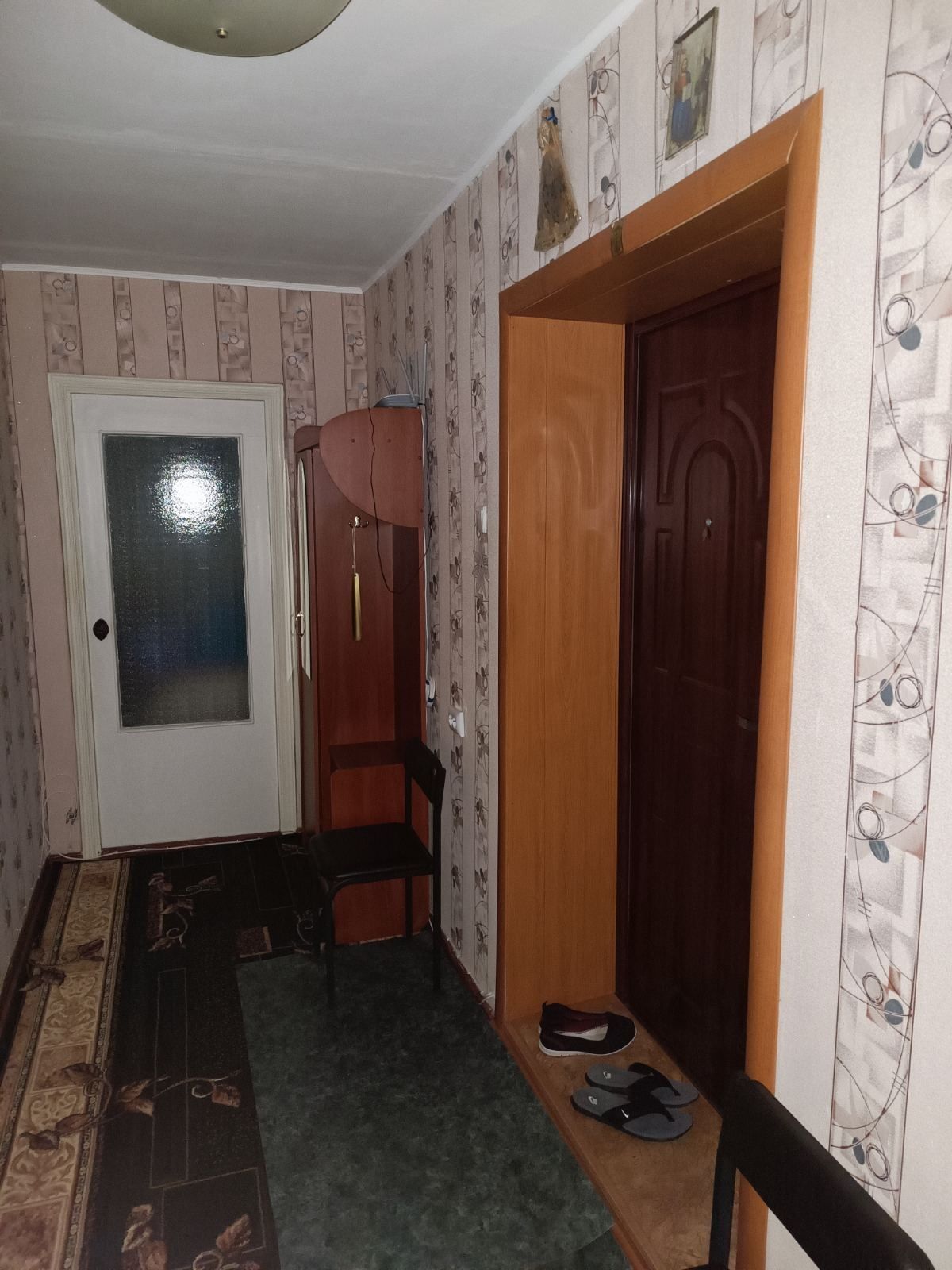 Сдам 2-х комн кв, центр с 11.08.25р