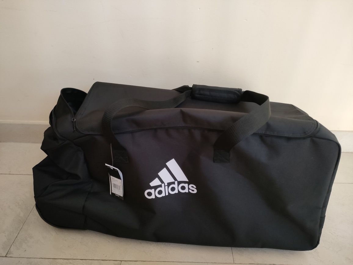 Saco Adidas Tiro Xl