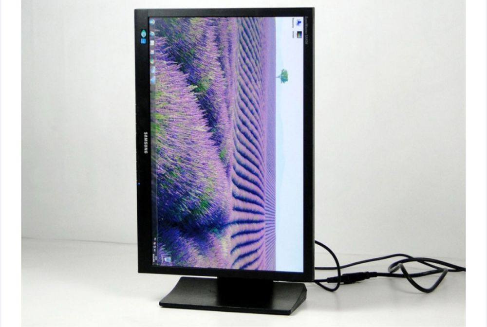 Продам монітор SAMSUNG SA22A450BW