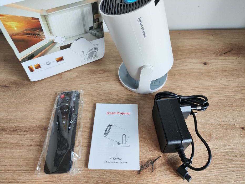 Nowa WERSJA! Przenośny projektor,rzutnik MAGCUBIC HY300 PRO 4K WiFi BT