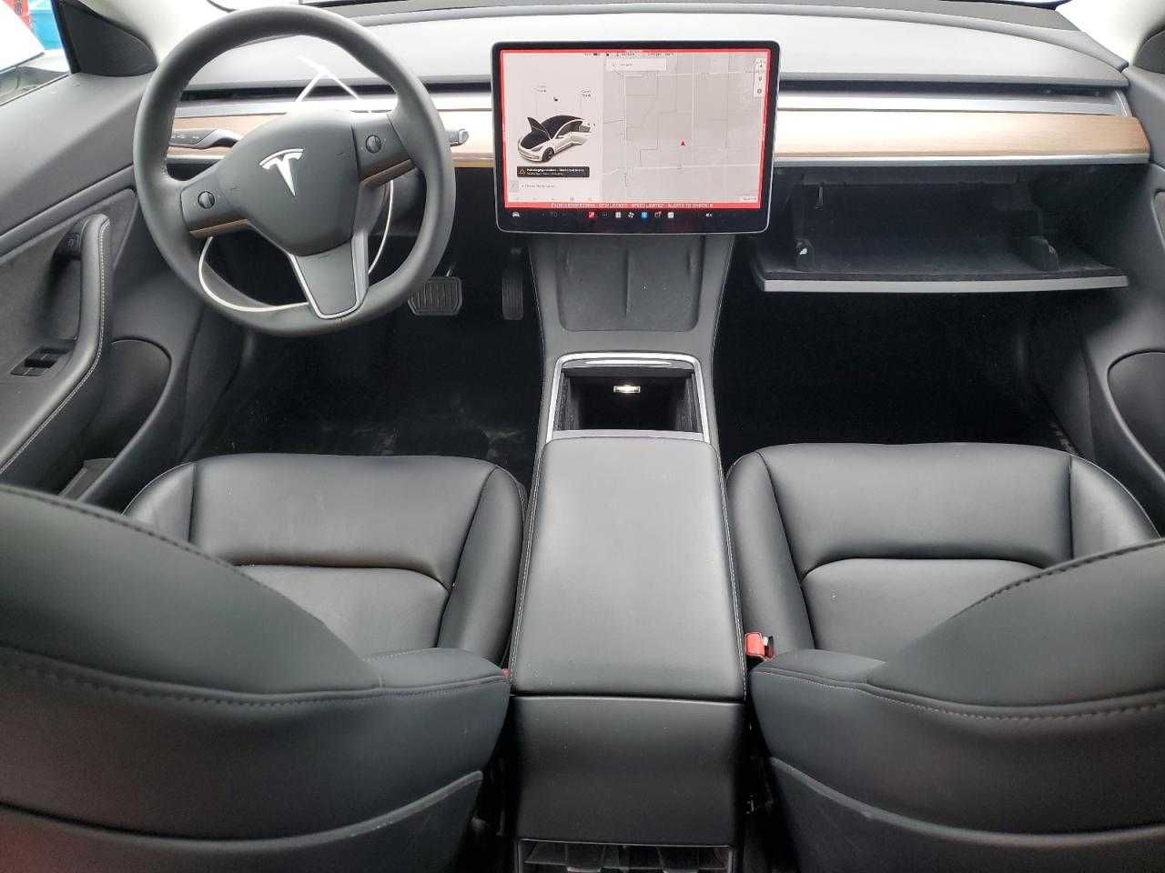 Tesla Model 3 2021 Пригон зі США