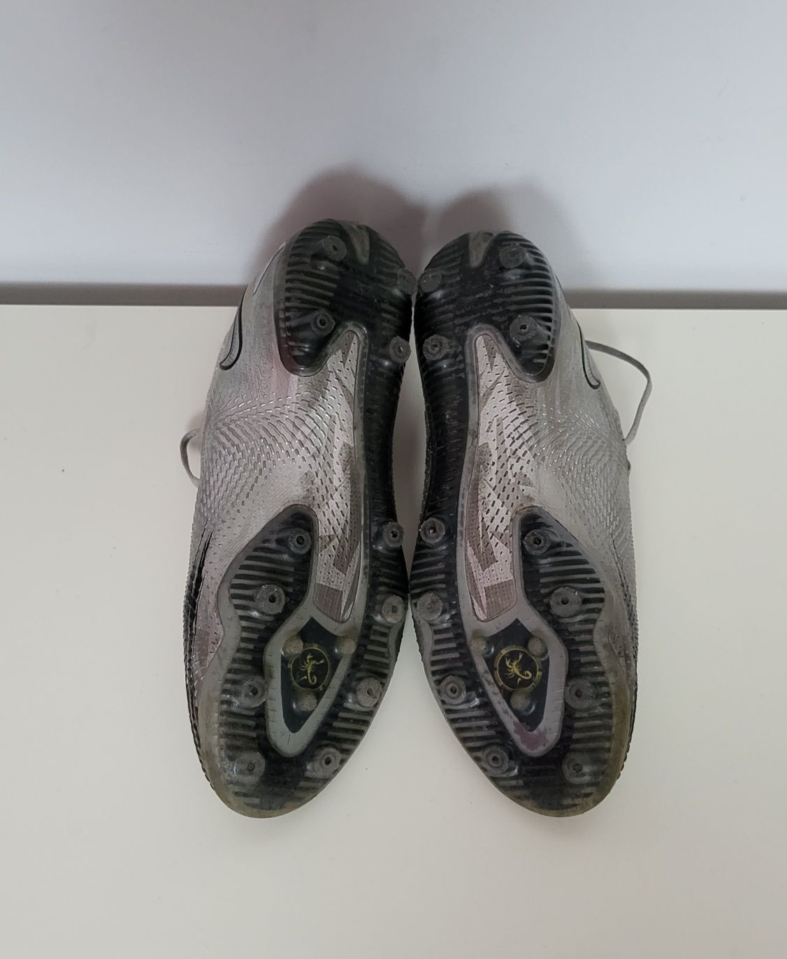 Korki Nike Phantom GT Elite rozmiar 38,5