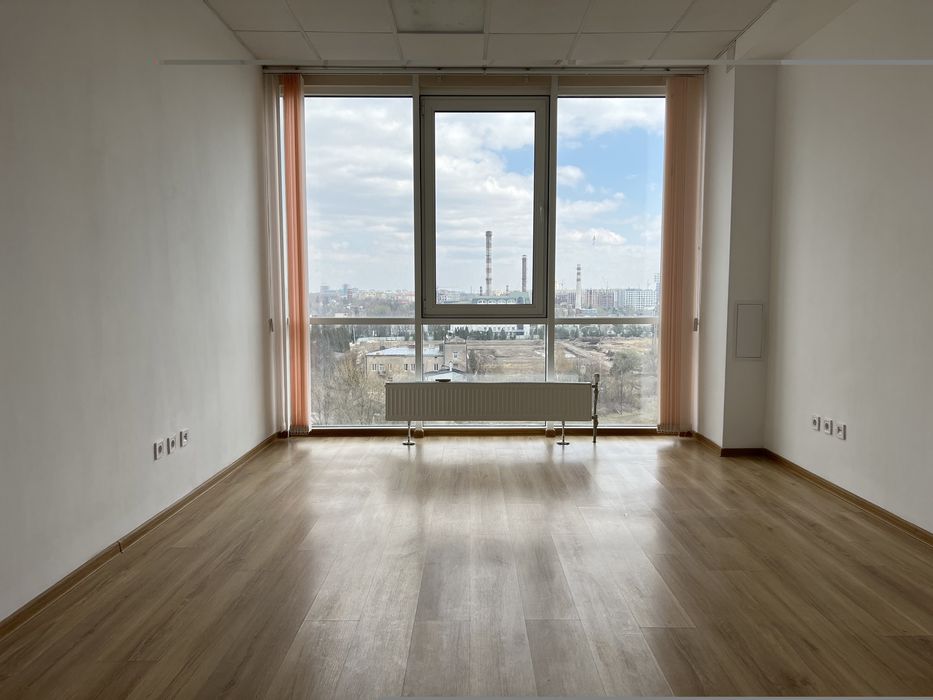 Оренда офісів від 20-35 (м2) в БЦ, біля Податкової