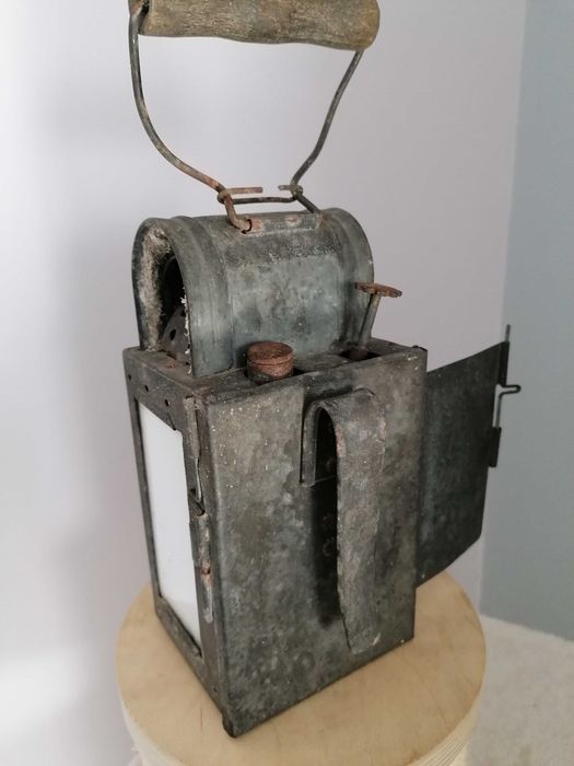 Stara lampa karbidowa PKP