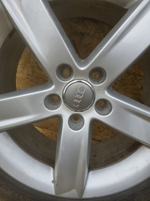 Felga aluminiowa audi a4 b8 r17 5x112