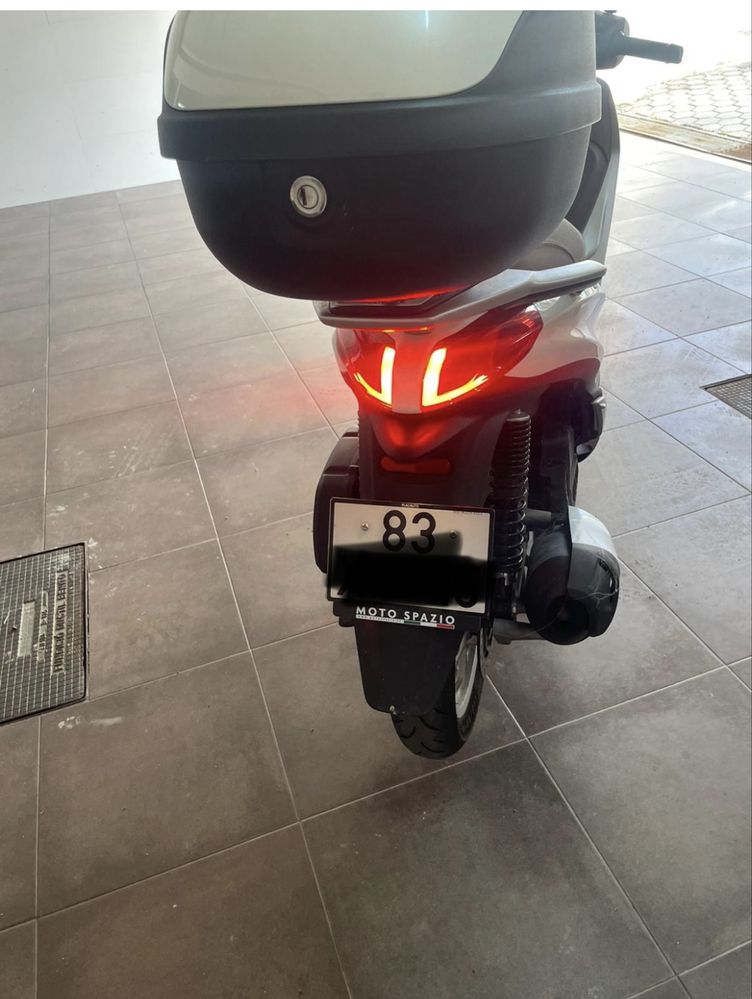 Moto Piaggio Medley 125