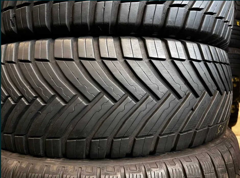 225/75 R16C MICHELIN AGILIS CROSSCLIMATE (90% прот) 205 215 235 65