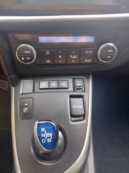 Toyota auris 3 hybrid