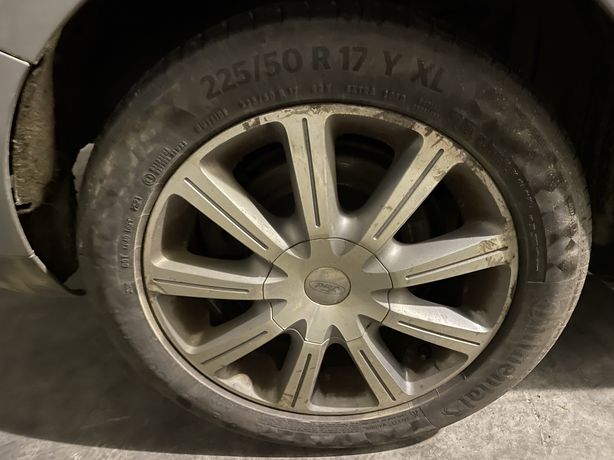 Jantes 17” Ford com pneus