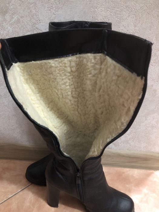 Сапожкі 38 р шкіряні