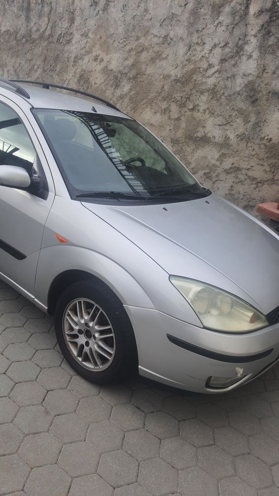 Ford focus 1.4 gasolina