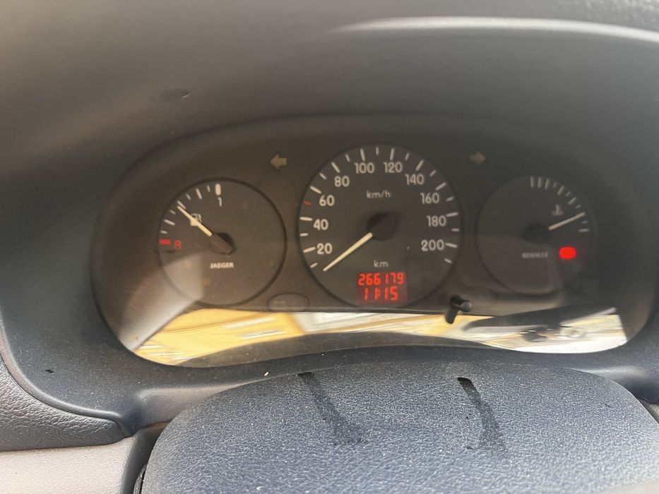 Renault Clio 1.9 Diesel comercial