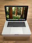 MacBook Pro 15 Touch bar (2019) (A1990) -Como novo,na caixa,c/garantia