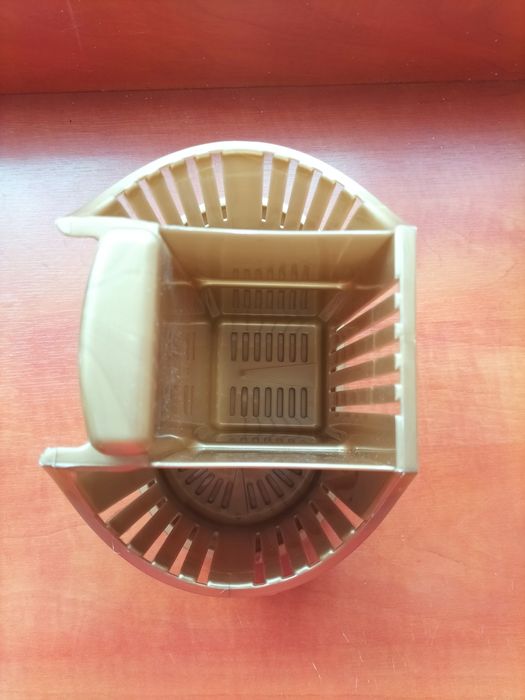 Ociekacz na sztućce nowy