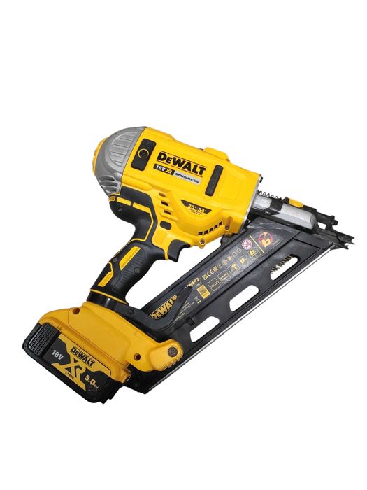 Gwoździarka Dewalt dcn692 aku 5ah