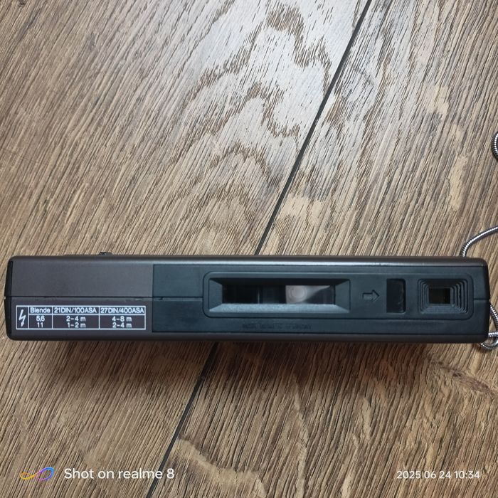 Aparat analogowy Porst Blitzpocket 400E + oryginalne etui