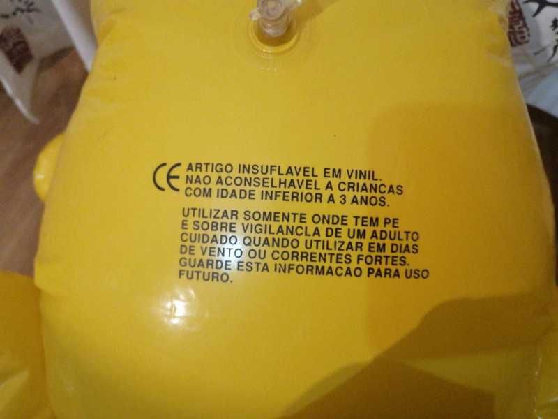 Pokemon insuflável