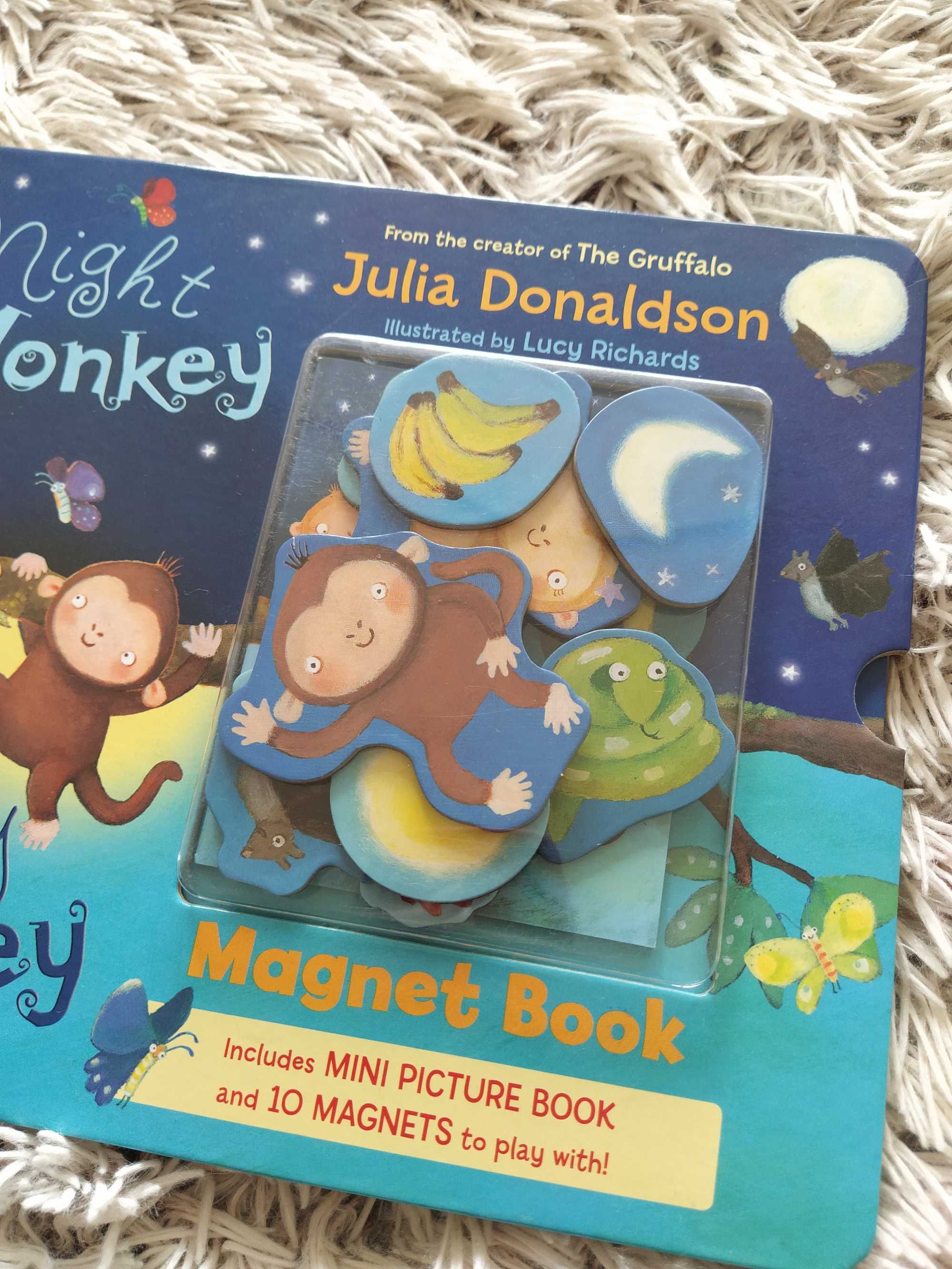 Магнитная книга на английском Night Monkey Day Monkey Magnet Book