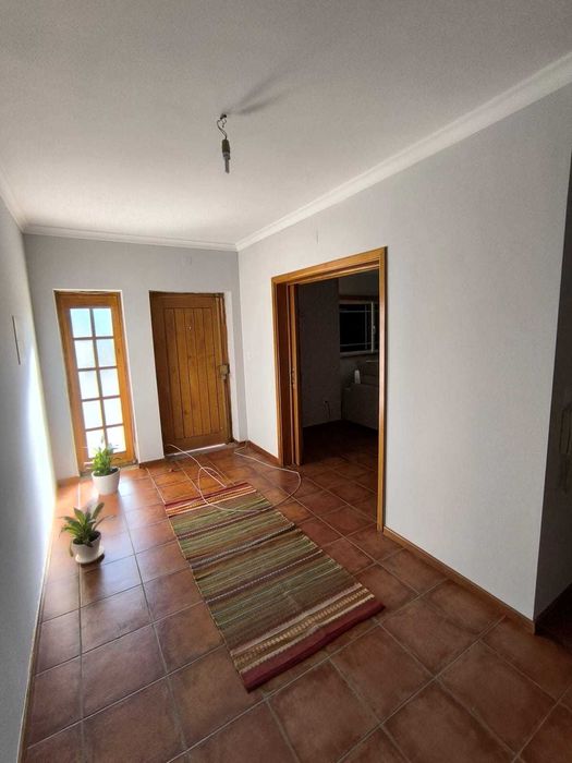 Moradia em Banda T5 a 5 min de Viseu