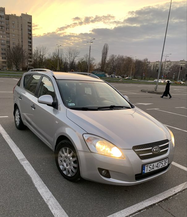 Kia Ceeʼd 2010 рік 2.0 дизель