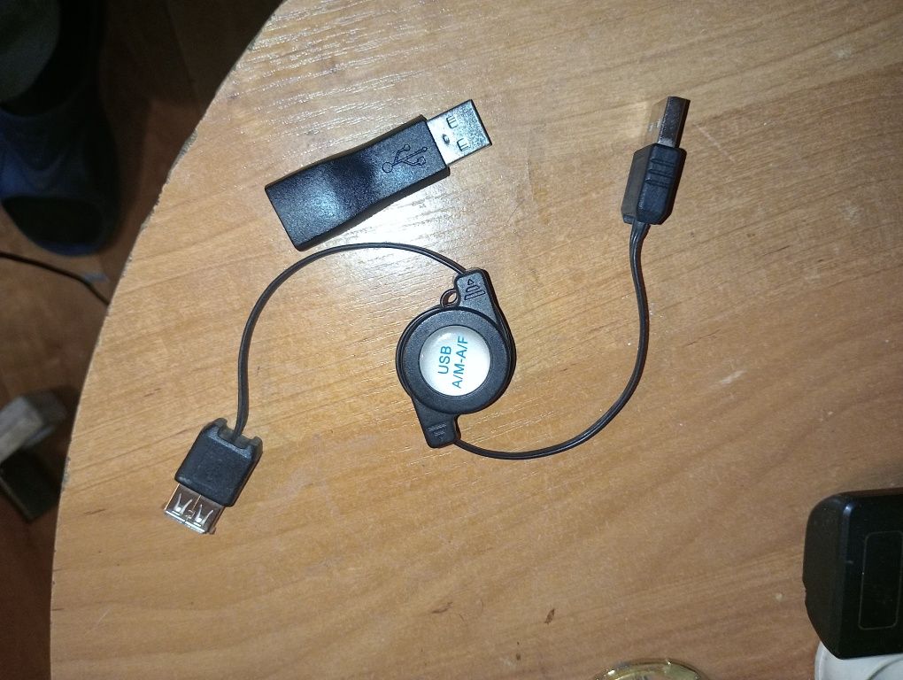 Rozwijany kabl USB-A/M na USB-A/F z przedłużką