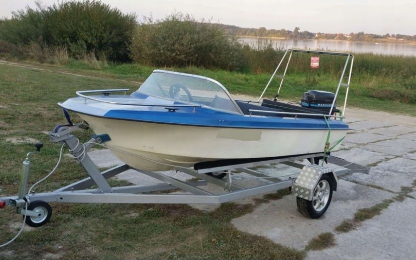 Motorówka fiberline g 10 silnik mercury 40 , zestaw z przyczepką