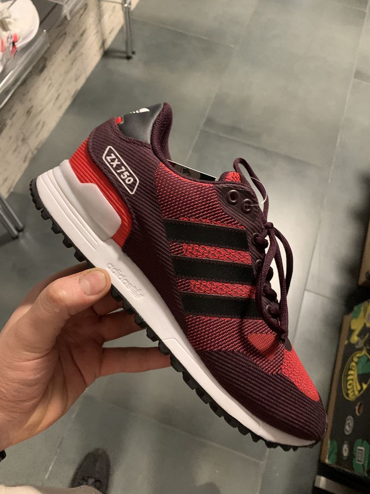 Кросівки Adidas zx750