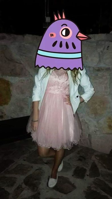 Piękna rozkloszowana sukienka