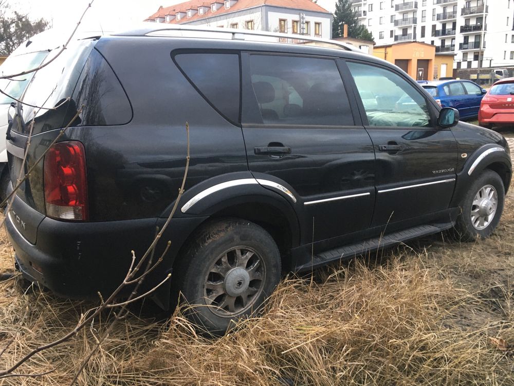 SsangYong rexton 2.7 diesel 2005 rok w całości lub na części 4900 zł