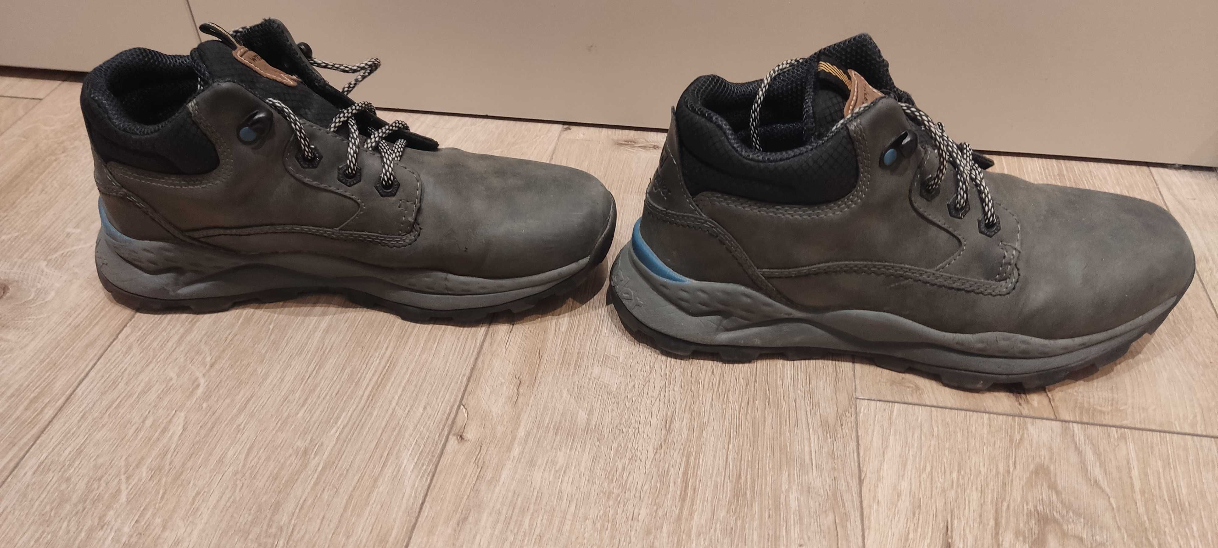 Buty męskie chłopięce wrangler crossy rozm 40
