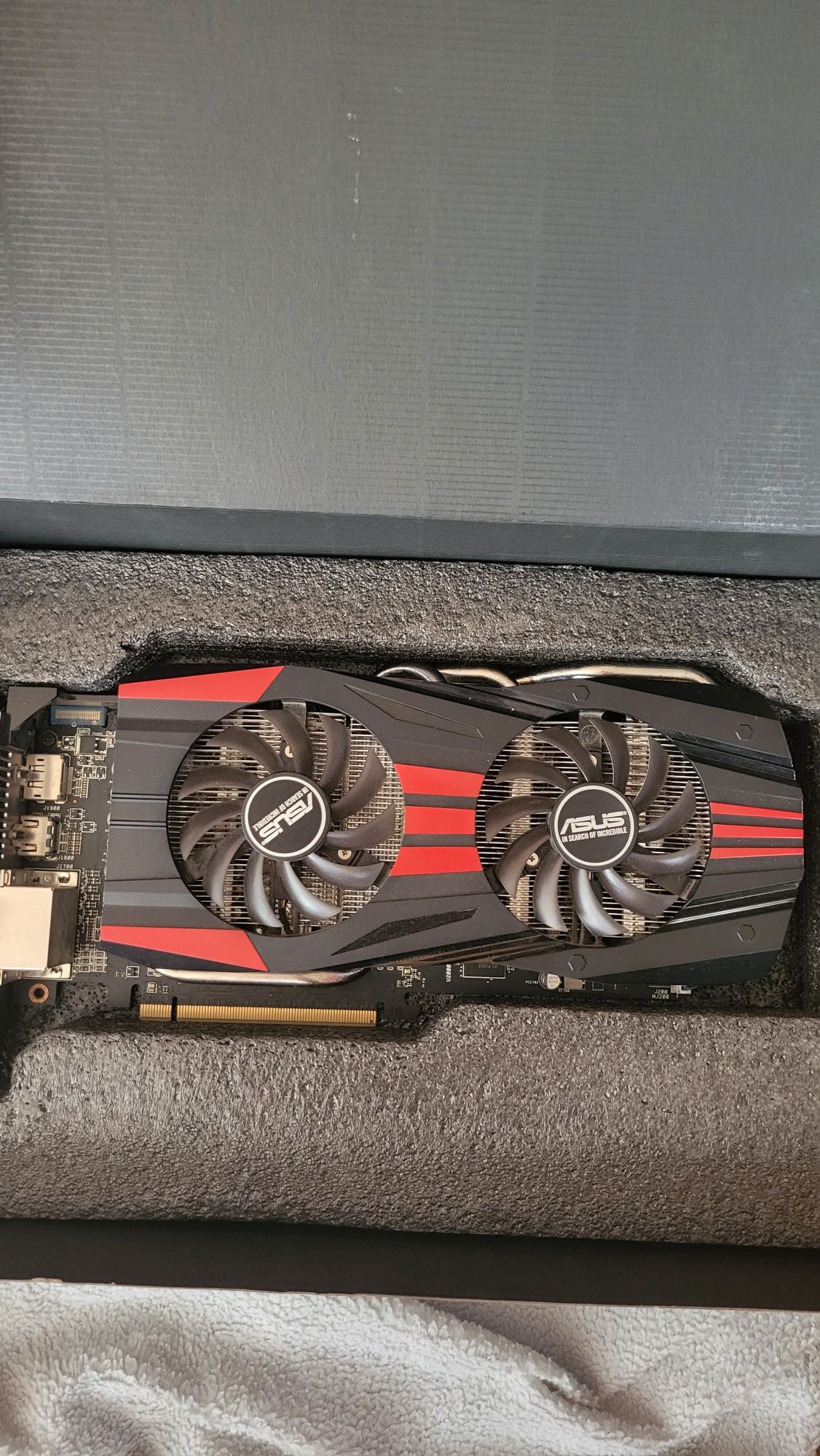 Karta graficzna asus radeon r9 270x