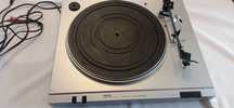 Gramofon Akai ..
