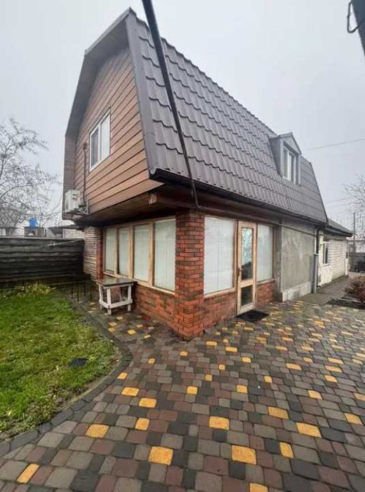 Оренда 2 поверхового будинку в селі Степанки