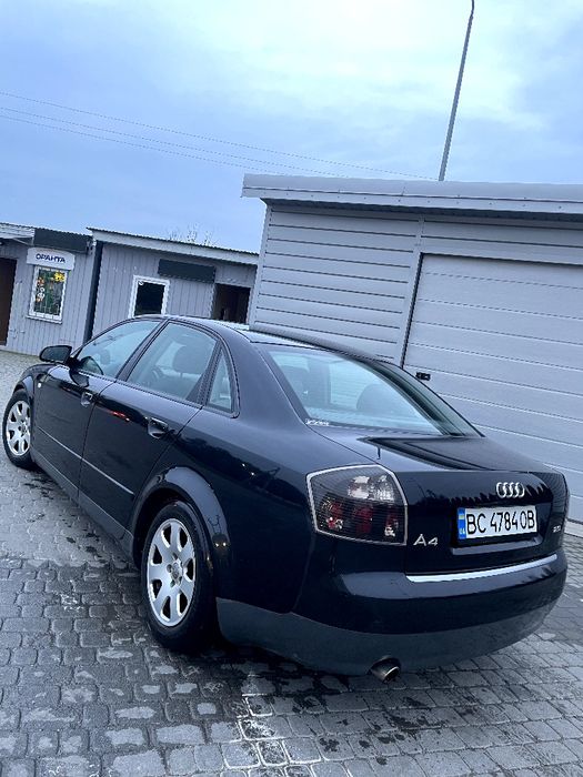 Продам ауді А4 б6
